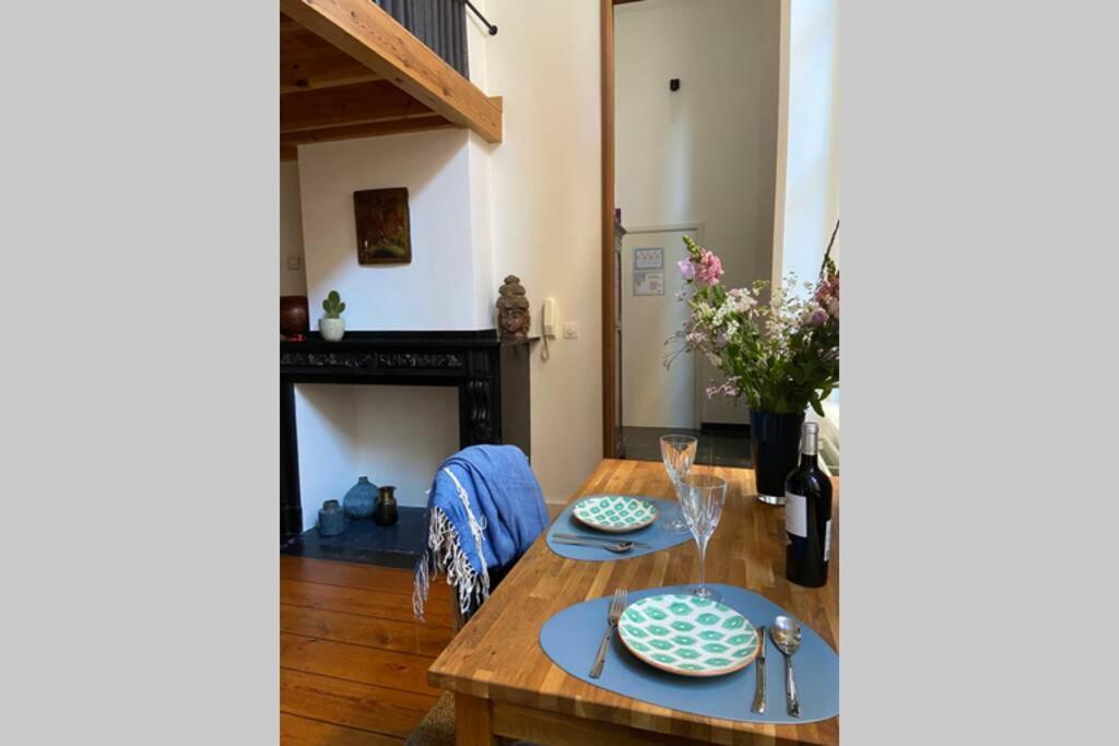 Duplex In Historical Centre With Private Courtyard Apartment Antwerp Luaran gambar