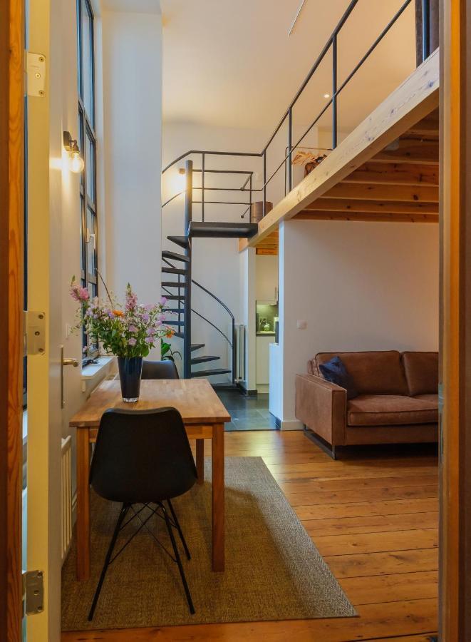 Duplex In Historical Centre With Private Courtyard Apartment Antwerp Luaran gambar